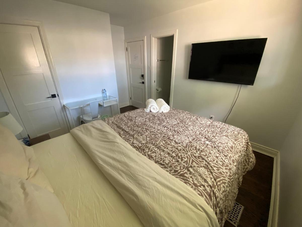 Yonge And Finch Subway !P Cozy & Quiet Private Bdr With Private Bathroom Toronto Eksteriør billede