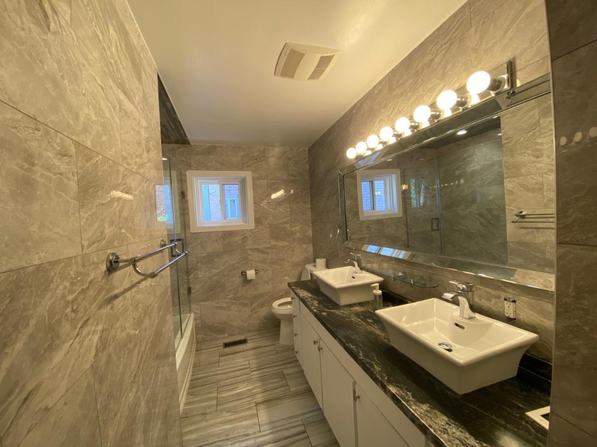 Yonge And Finch Subway !P Cozy & Quiet Private Bdr With Private Bathroom Toronto Eksteriør billede